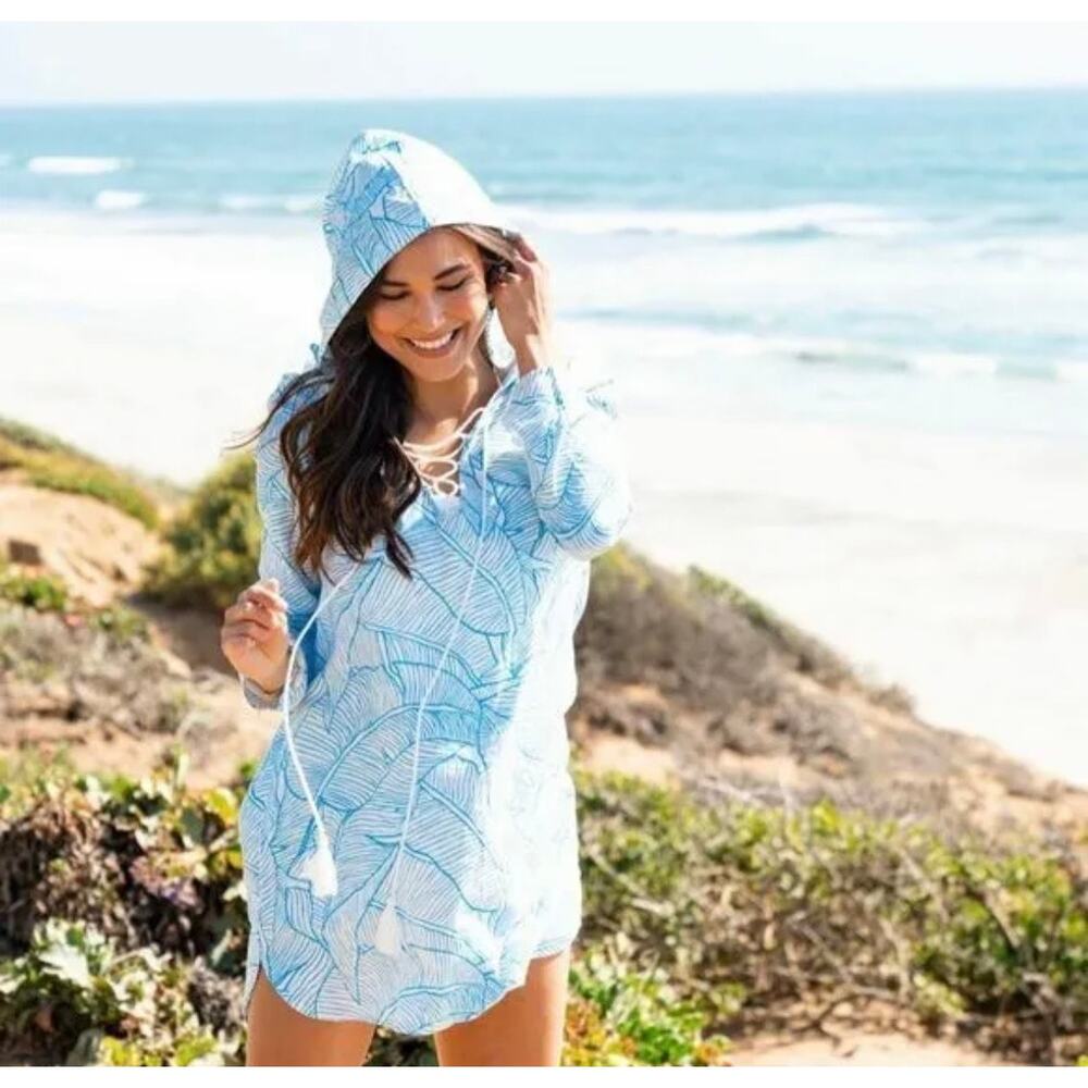 charlie holiday Coco hooded Tassel Leaf Print swim cover up Size 6